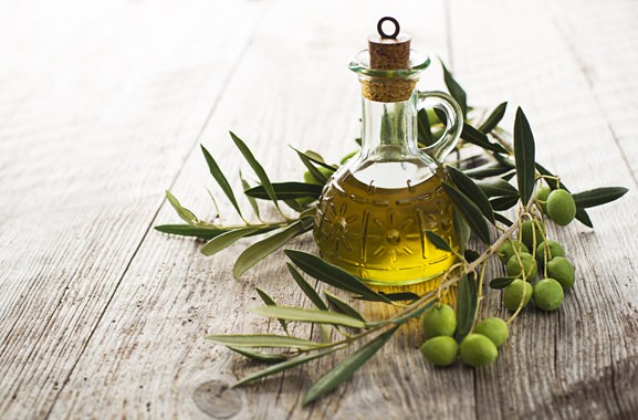 Besondere Geschenkideen aus Verden: Olivenöl aus dem Glasflacon
