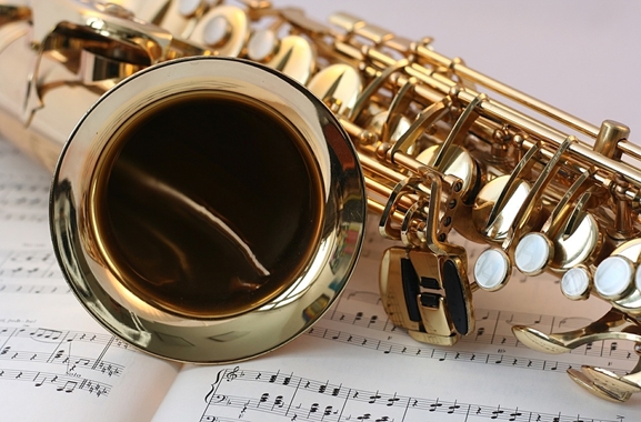 Besondere Geschenkideen aus Duisburg: Saxophonunterricht
